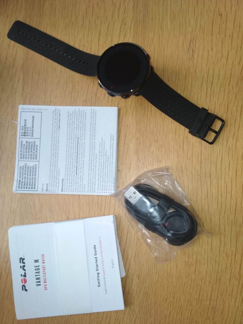 Lieferumfang ausgepackt Polar Vantage M