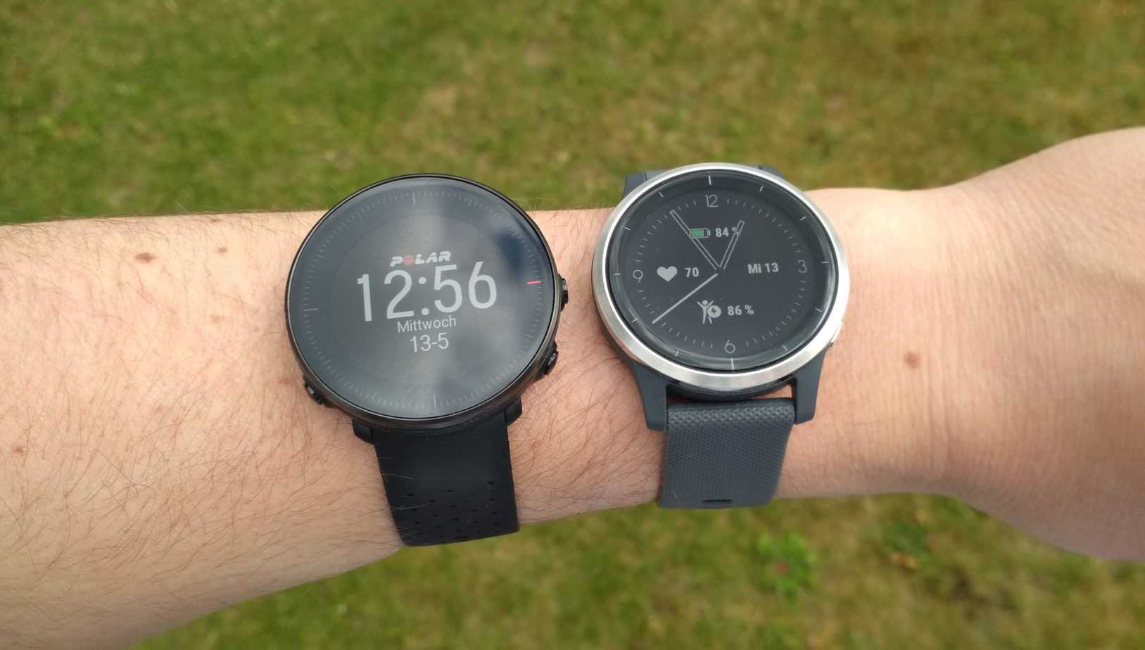 garmin vivoactive 3 vs polar vantage v